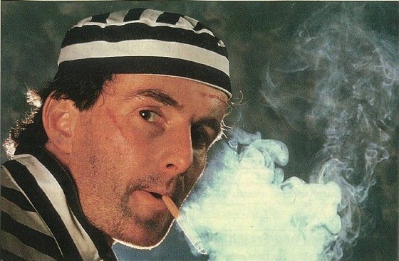 Smokers on the Run