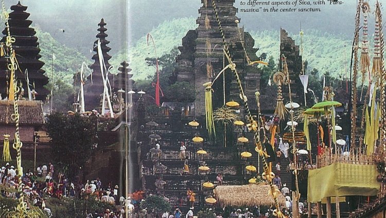 Bali: Island Of the Gods