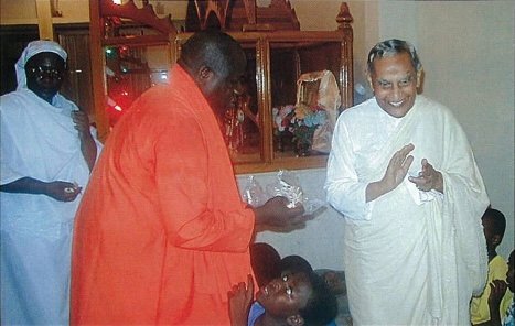 Dada Vaswani in Africa