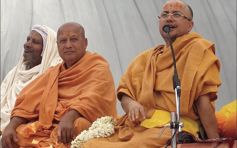 Sri Swami Gopal Sharan Devacharya, 2009 Hindu of the Year