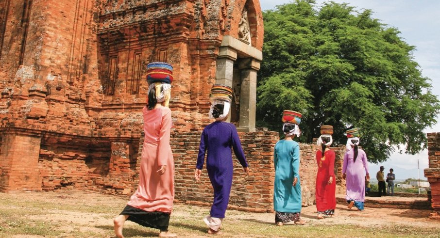 Cultures: Vietnam’s Champa Kingdom Marches on