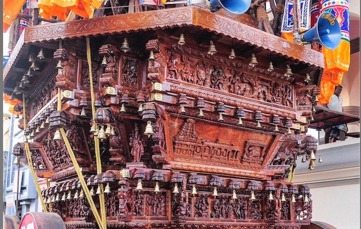 Art: Masterful Carvers of Rajasthan