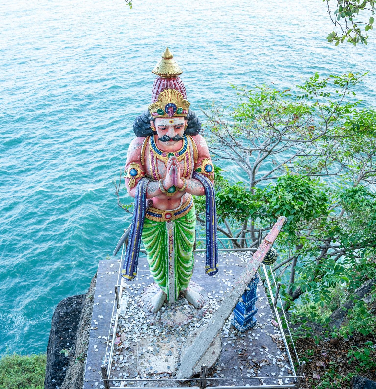Ocean depths: Today, divers can find many stones and statues from the original Tirukoneswaram Temple beneath the cliffs of Swami Rock, from where the Portuguese pushed them into the sea